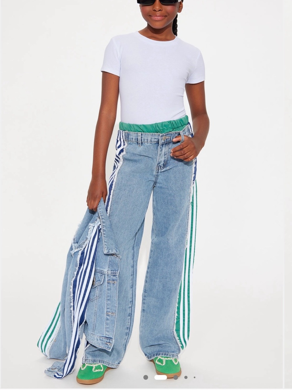 NWT FASHION NOVA Mini Cora Sporty Jeans - Medium Wash. size 10=L